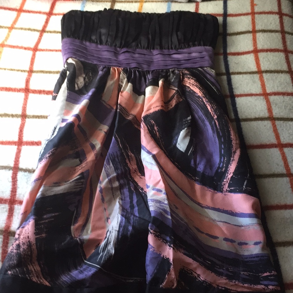 Strapless flowie dress